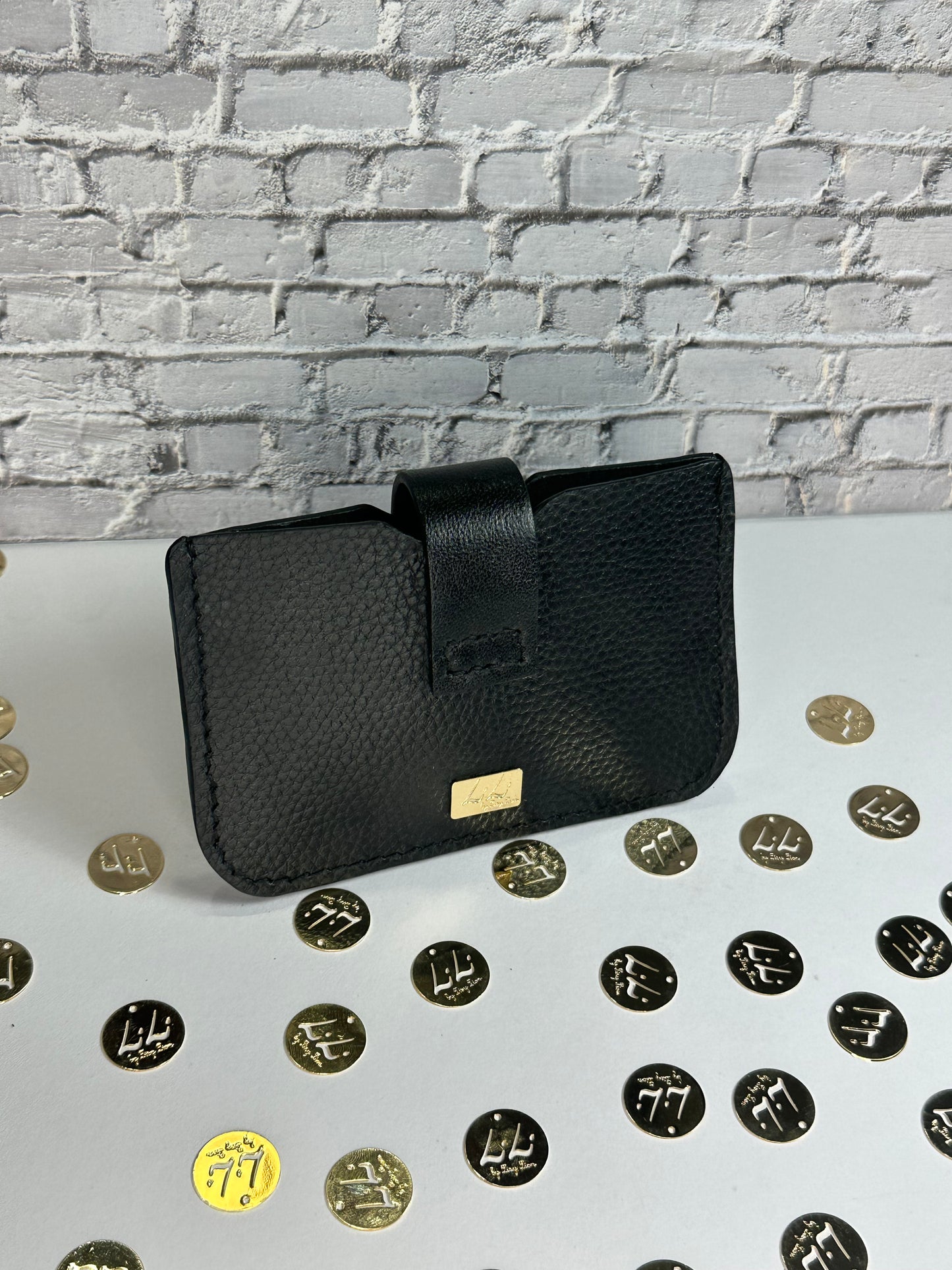 Onyx Minimal - Available by Request