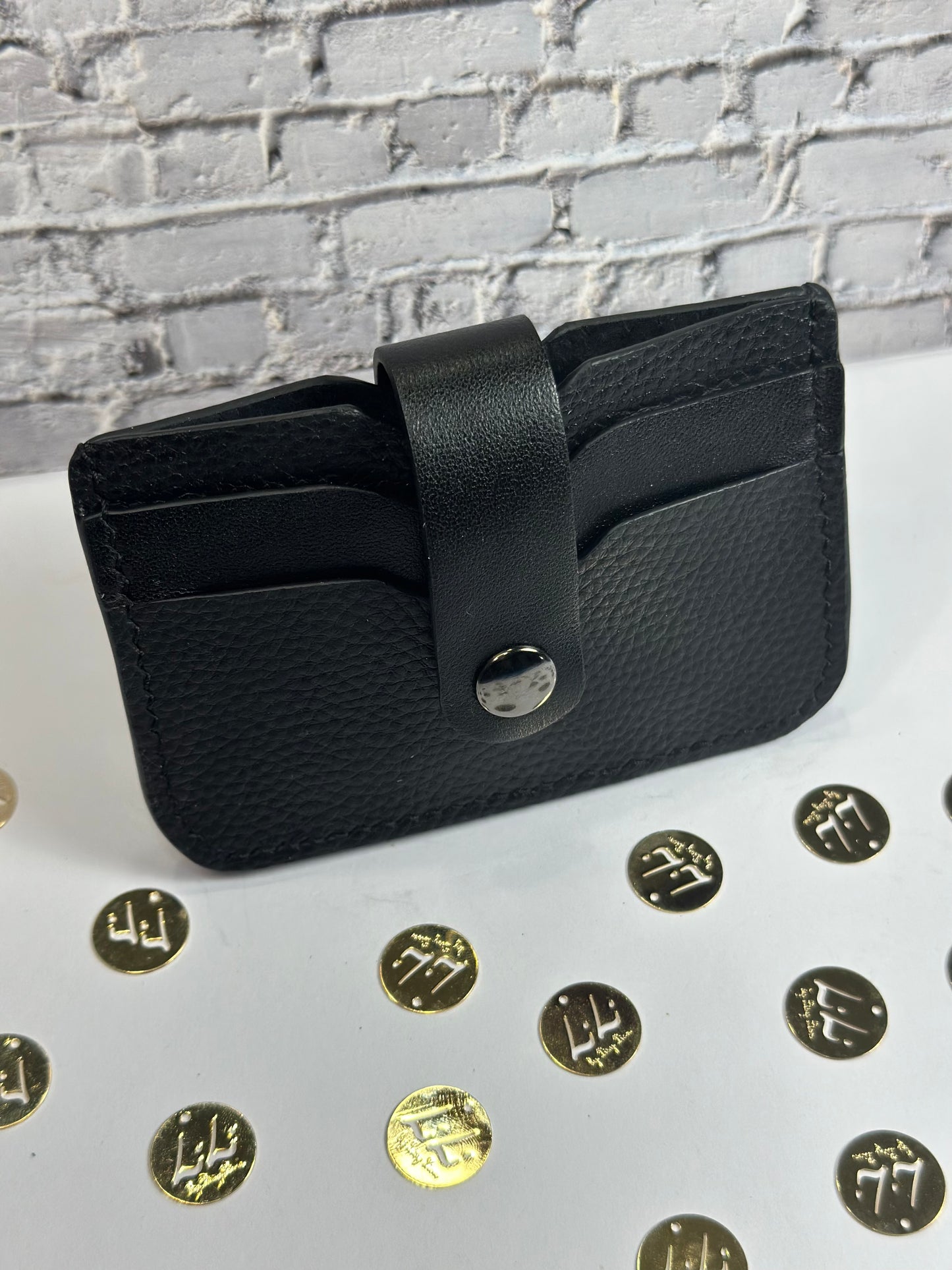 Onyx Minimal - Available by Request