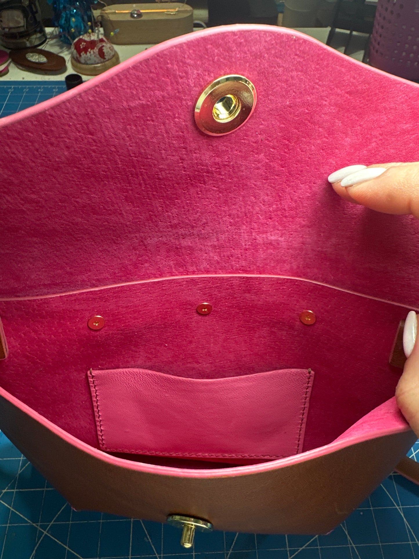 Wild Éclat Crossbody Bag