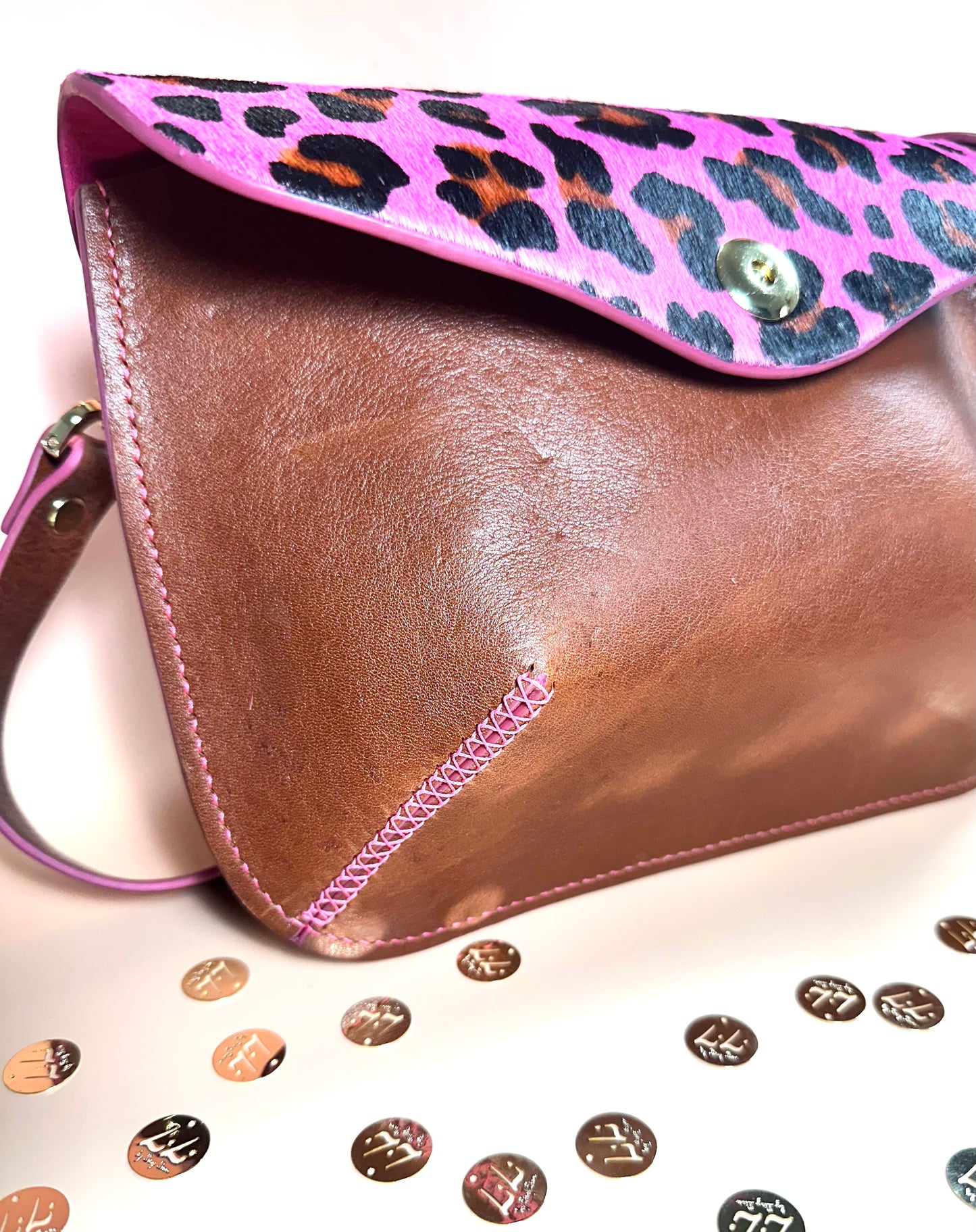 Wild Éclat Crossbody Bag
