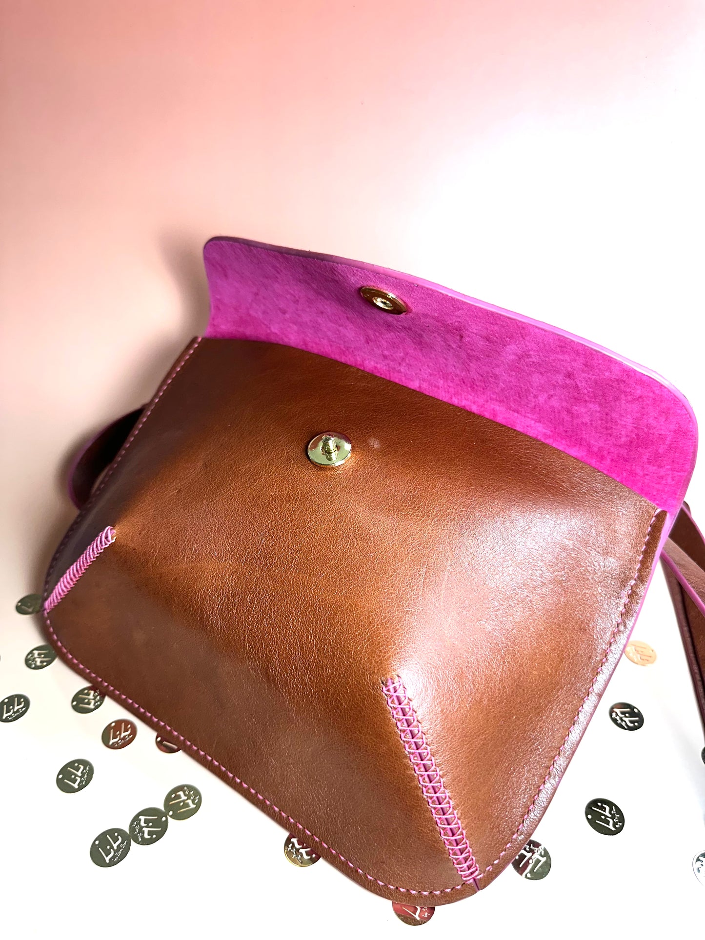Wild Éclat Crossbody Bag