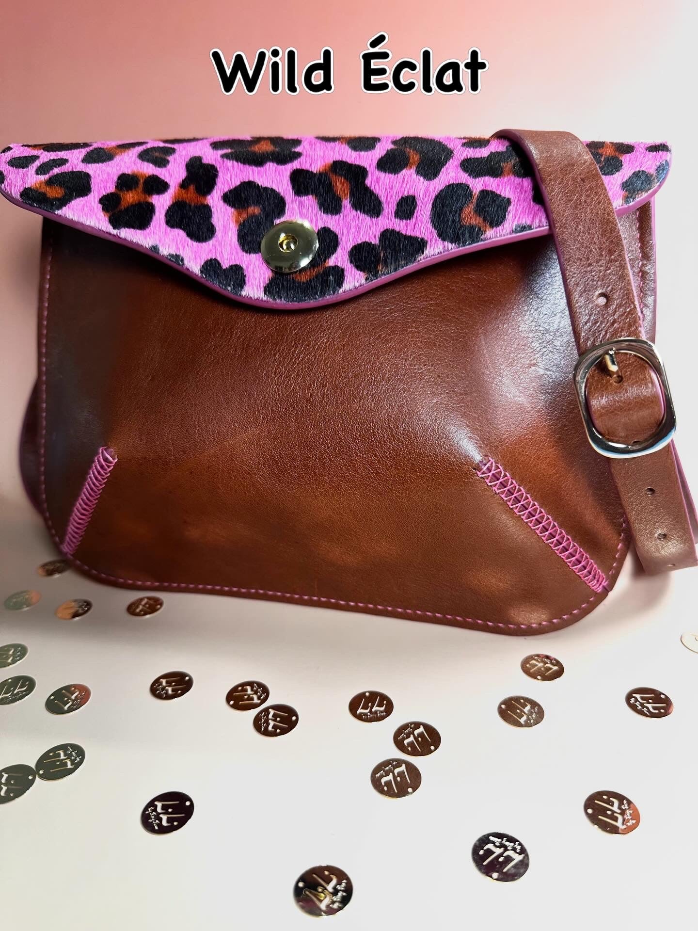 Wild Éclat Crossbody Bag