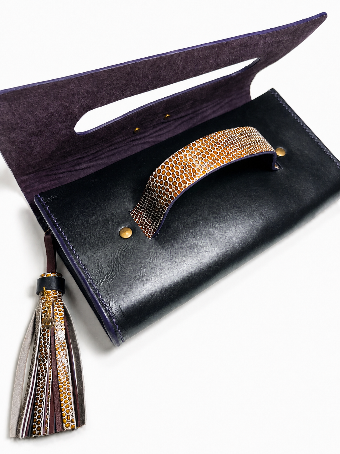 Noir Sculpté Clutch